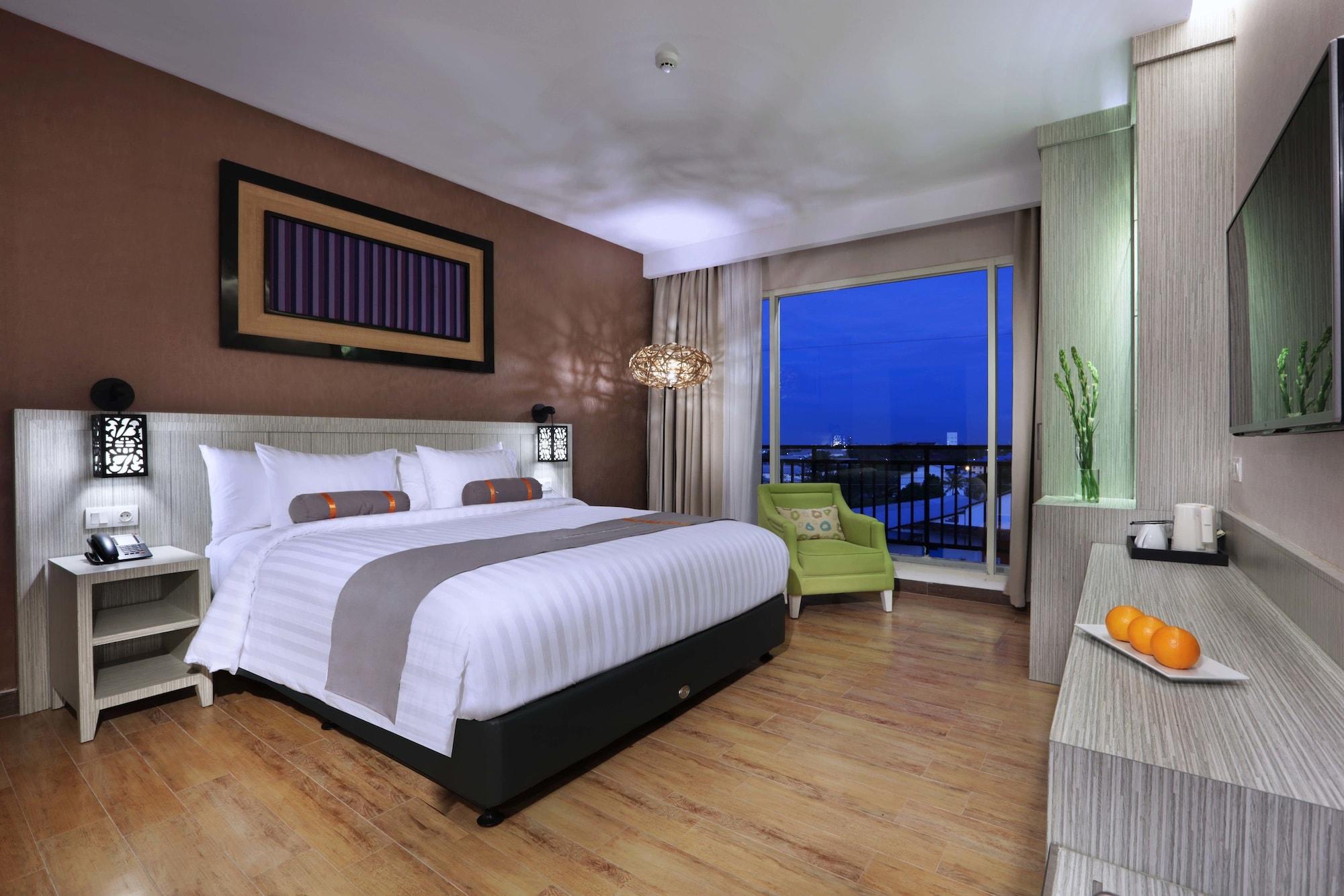 Harper Perintis By Aston Hotel Makassar Eksteriør billede