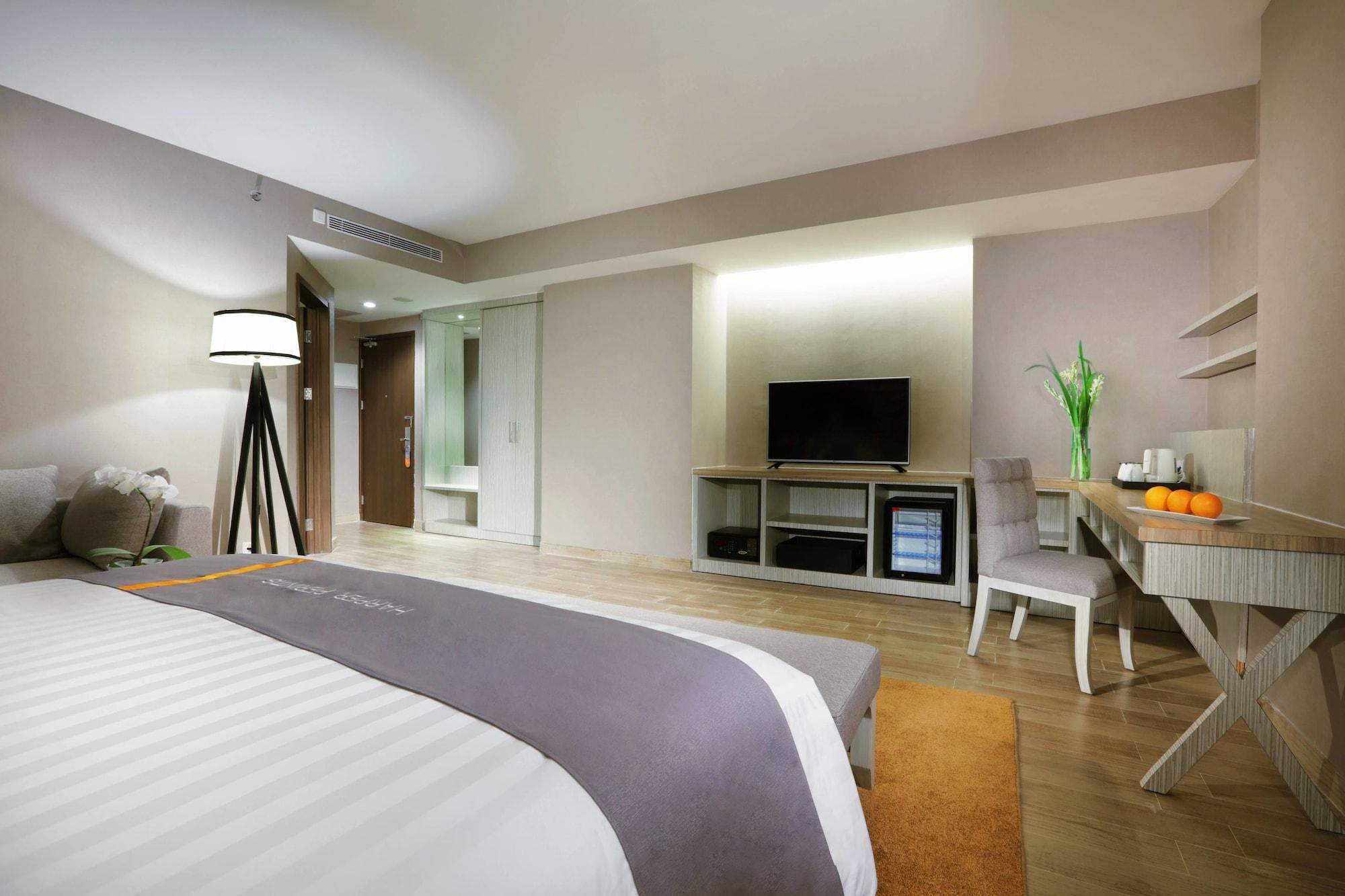 Harper Perintis By Aston Hotel Makassar Eksteriør billede