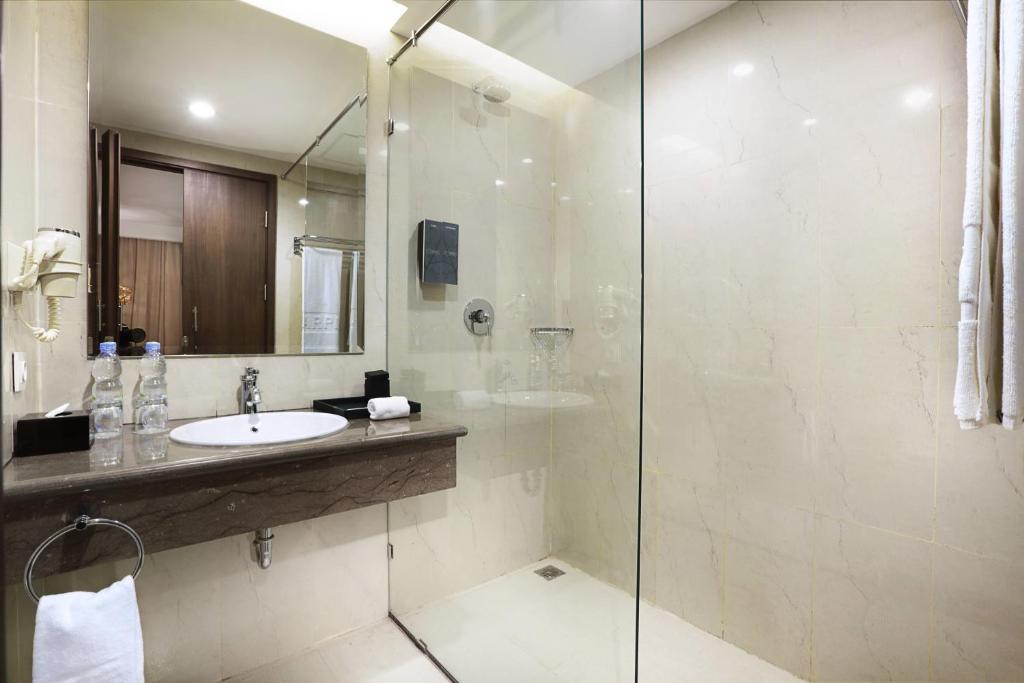 Harper Perintis By Aston Hotel Makassar Eksteriør billede